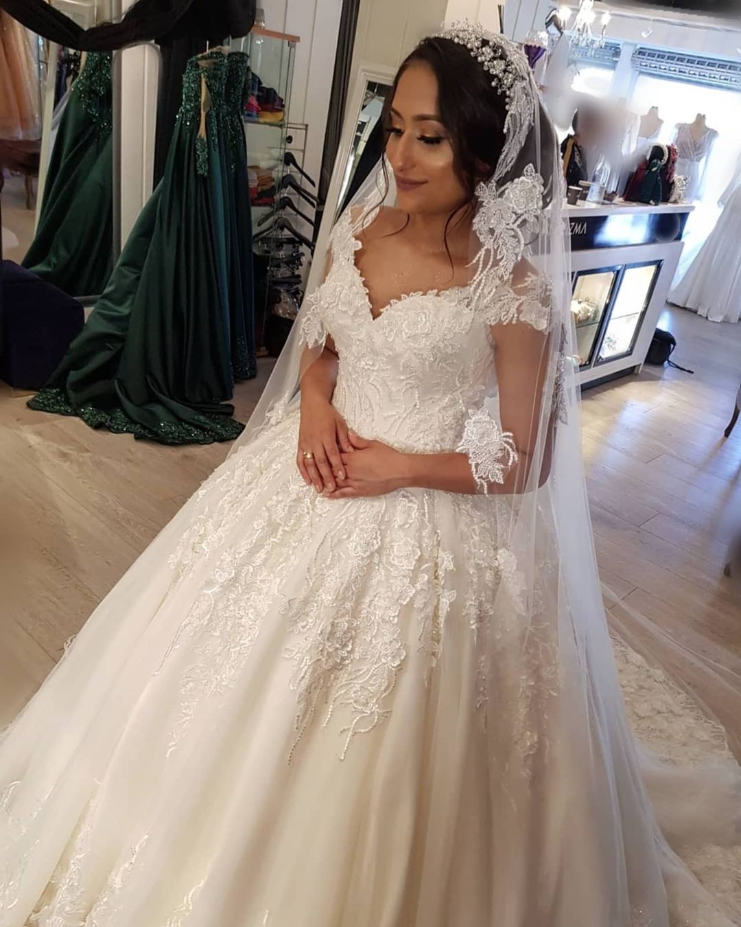 Beautiful Long Princess Off-the-Shoulder Wedding Dress with Lace BM bride