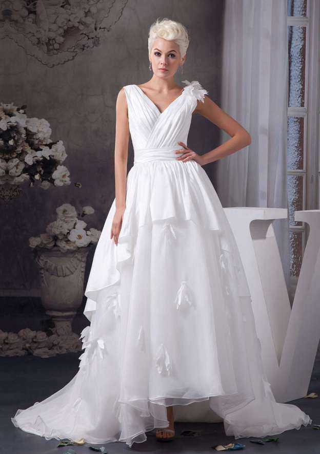 Graceful Asymmetrical A-Line/Princess Chiffon Wedding Dress with V-Neckline and Delicate Appliques