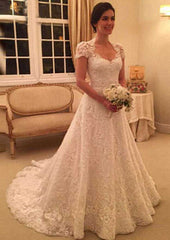 Delicate Short Sleeve Sweetheart A-Line/Princess Lace Chapel Train Wedding Dress with Covered Button and Beaded Applique