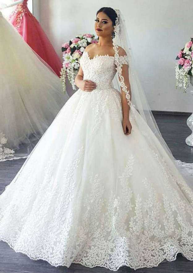 Romantic Lace Ball Gown Wedding Dress with Off-the-Shoulder Design and Court Train with Appliqued BM bride