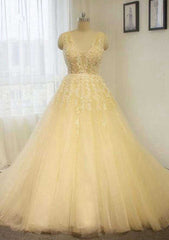 Appliqued V-Neck Tulle A-Line Wedding Dress with Chapel Train