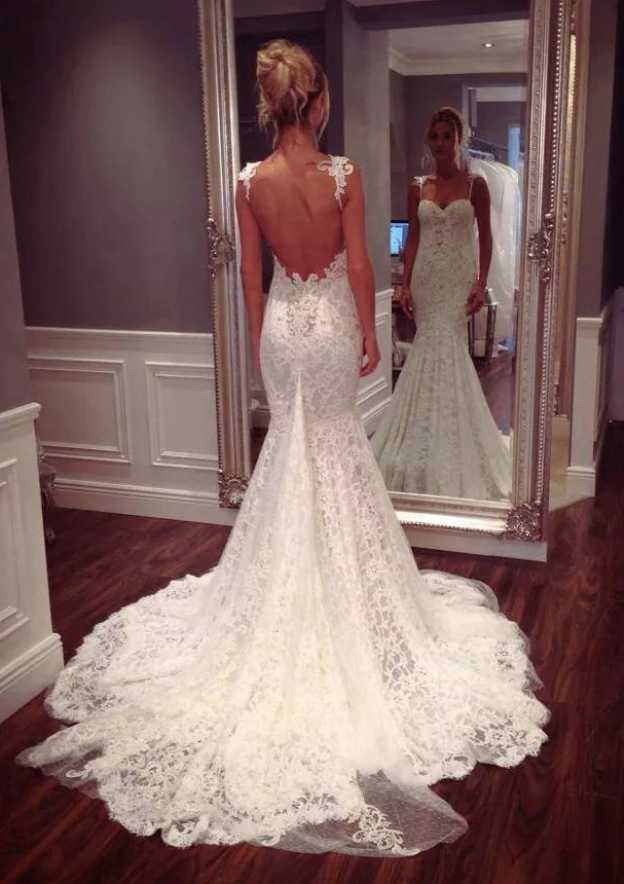 Appliqu¨¦d Sleeveless Trumpet/Mermaid Wedding Dress with Sweetheart Neckline and Court Train in Lace