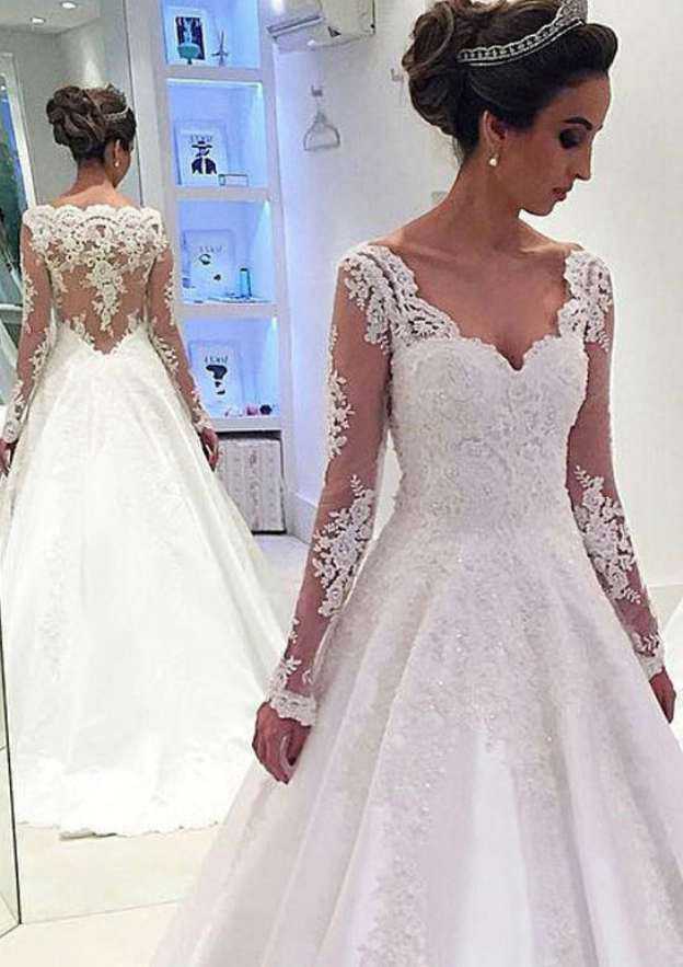 Appliqu¨¦d Sweetheart Lace A-Line Wedding Dress with Court Train