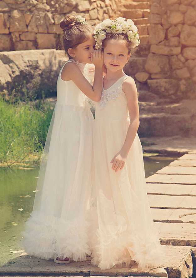 Stylish Tulle V-Neck Floor-Length A-line Flower Girl Dress with Appliqu¨¦