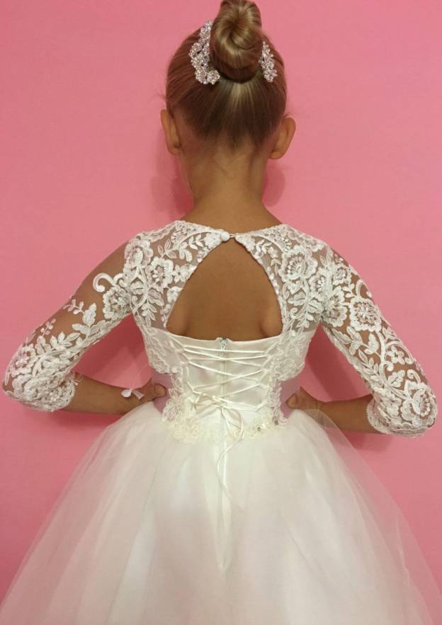 Stylish Tulle Bateau Neck Floor-Length A-line Flower Girl Dress with Bandage