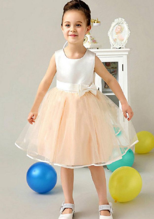 Adorable Organza Bateau Neck Knee-Length A-line Flower Girl Dress with Bowknot