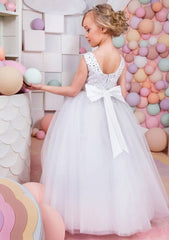 Sweet Chiffon Bateau Neck Floor-Length A-line Flower Girl Dress with Bowknot