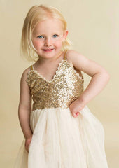 Stunning Tulle V-Neck Knee-Length A-line Flower Girl Dress with Sequins