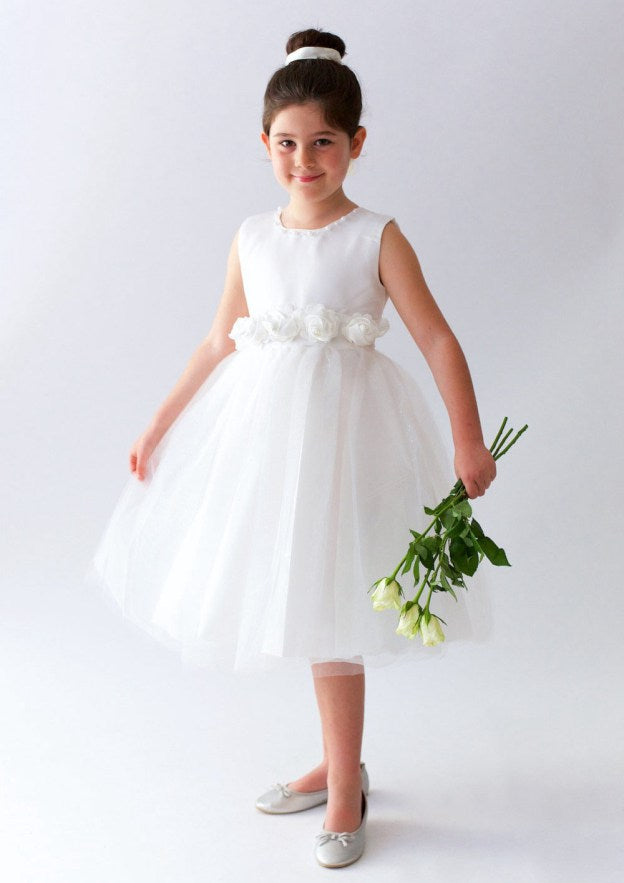 Sweet Tulle Bateau Neck Knee-Length A-line Flower Girl Dress with Appliqu¨¦