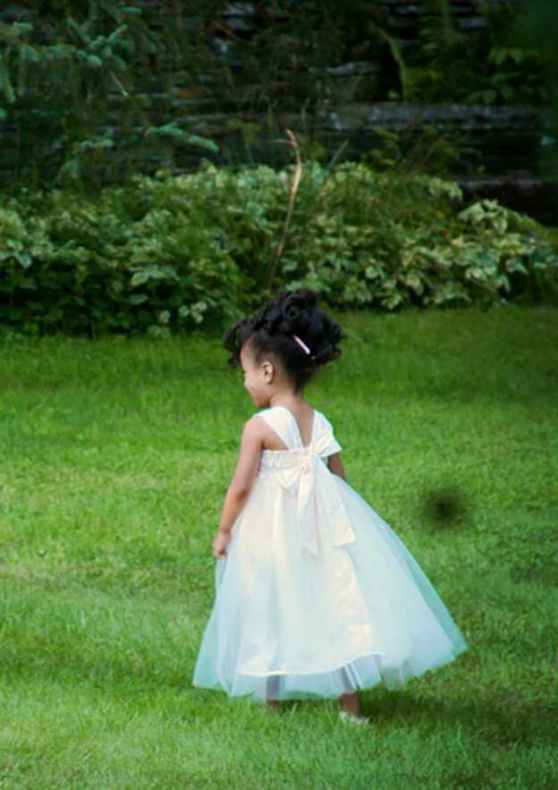 Lovely Tulle Sweetheart Neck Ankle-Length A-line Flower Girl Dress with Bowknot