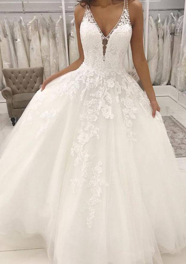 Chic A-Line/Princess V-Neck Sleeveless Long Tulle Wedding Dress with Stunning Appliqued Details