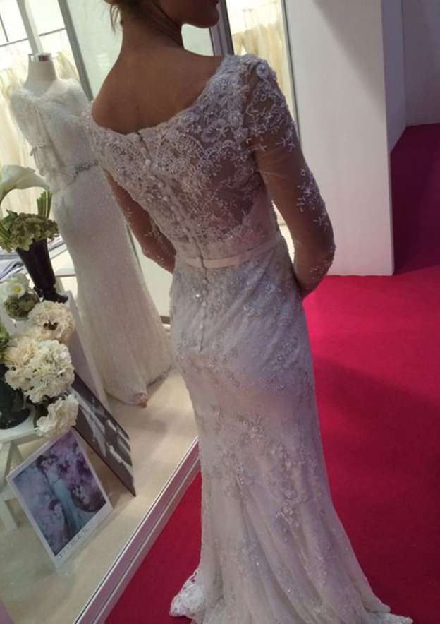 Appliqued Waistband Sheath/Column Wedding Dress with Bateau Neckline and Full Long Sleeves in Lace