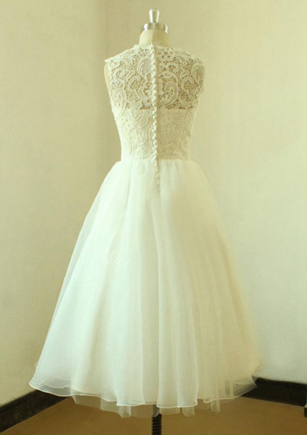 Elegant A-Line/Princess Bateau Sleeveless Tea-Length Organza Wedding Dress with Intricate Lace Details