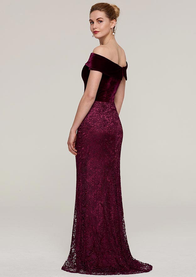 Sweep Train Lace Mother of the Bride Dresses, Sleeveless Off-the-Shoulder Sheath/Column BM bride