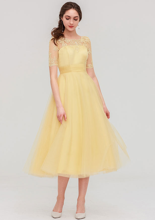 Tea-Length Tulle Bridesmaid Dress, A-Line/Princess Shape, Bateau Neck, Short Sleeve, With Pleats And Lace BM bride