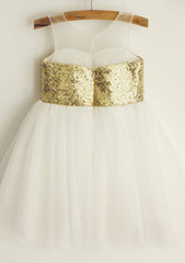 Knee-Length Tulle Sequined Flower Girl Dress with Floral Sashes - A-line/Princess Scoop Neck