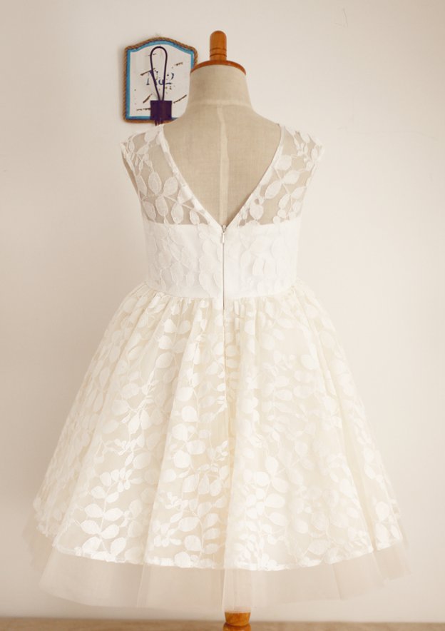 Tea-Length Lace A-line/Princess Scoop Neck Flower Girl Dress