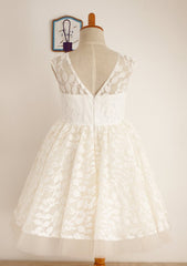 Tea-Length Lace A-line/Princess Scoop Neck Flower Girl Dress