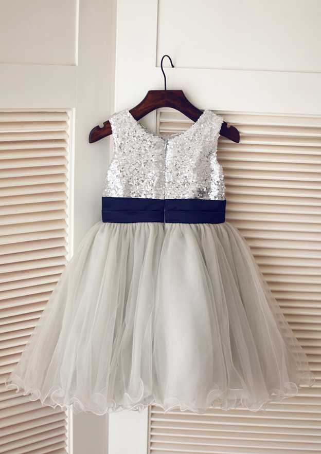 Tea-Length Lace Tulle Flower Girl Dress with Appliqued Details - A-line/Princess Illusion Neck