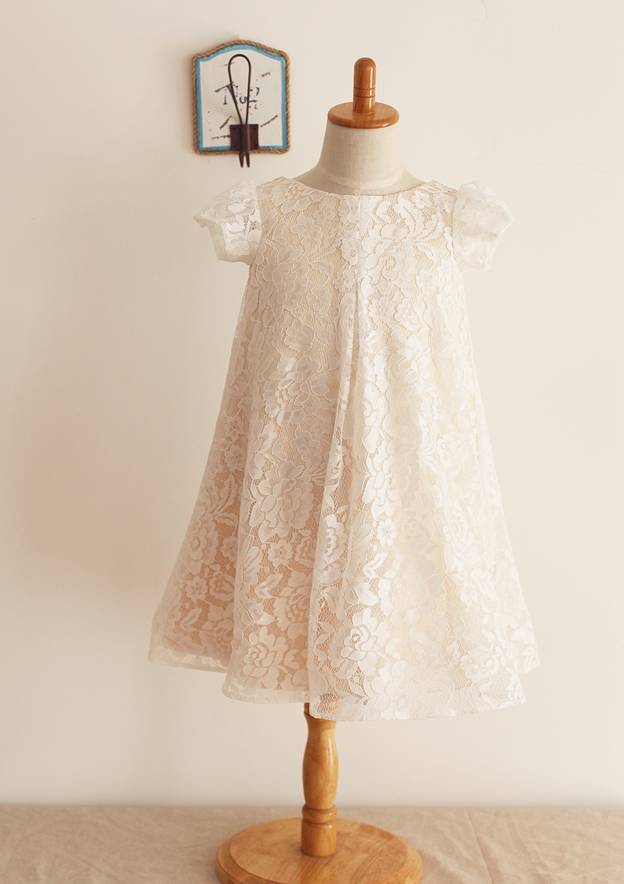 Knee-Length Tulle Sequined Flower Girl Dress with Elegant Sashes - A-line/Princess Scoop Neck