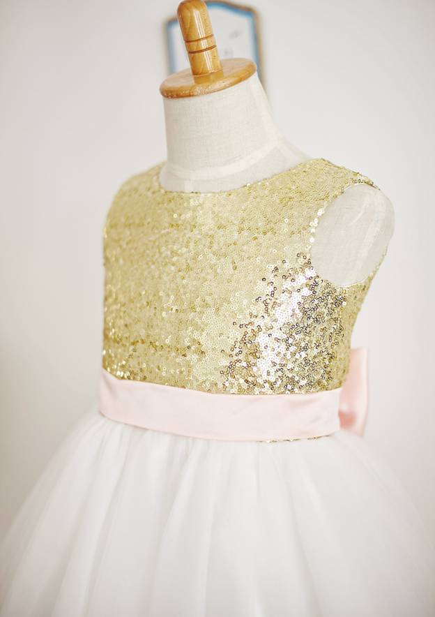 Knee-Length Sequined Tulle Flower Girl Dress with Bowknot Sashes - A-line/Princess Scoop Neck