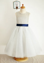 Ankle-Length Lace and Tulle Flower Girl Dress with Bowknot Sashes - A-line/Princess Scoop Neck