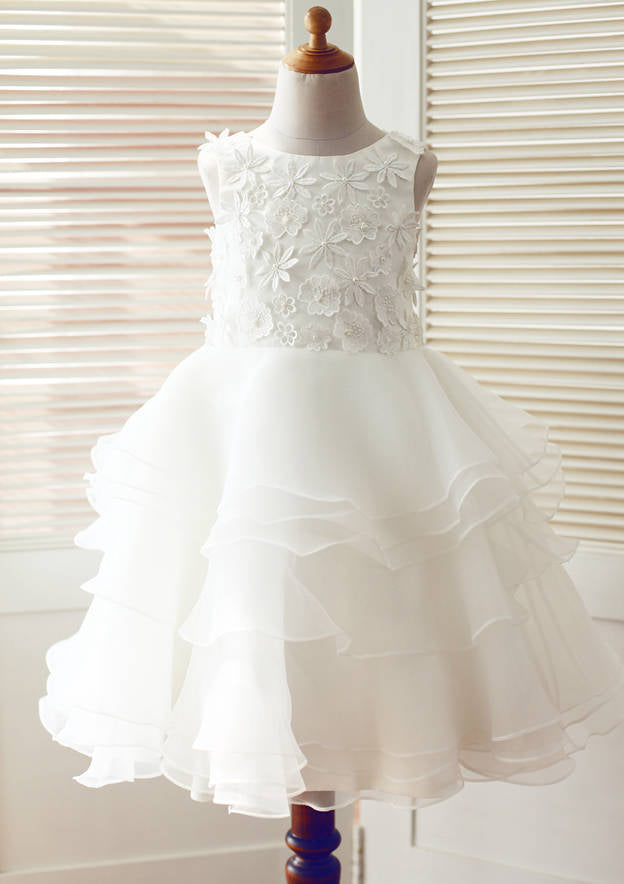 Knee-Length Lace and Tulle Flower Girl Dress with Appliqu¨¦ and Ruffles - A-line/Princess Scoop Neck