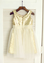 Knee-Length Sequined Tulle Flower Girl Dress - A-line/Princess Scoop Neck