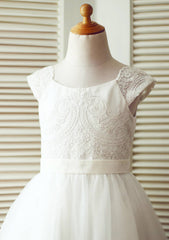 Tea-Length Lace and Tulle Flower Girl Dress - A-line/Princess Scoop Neck