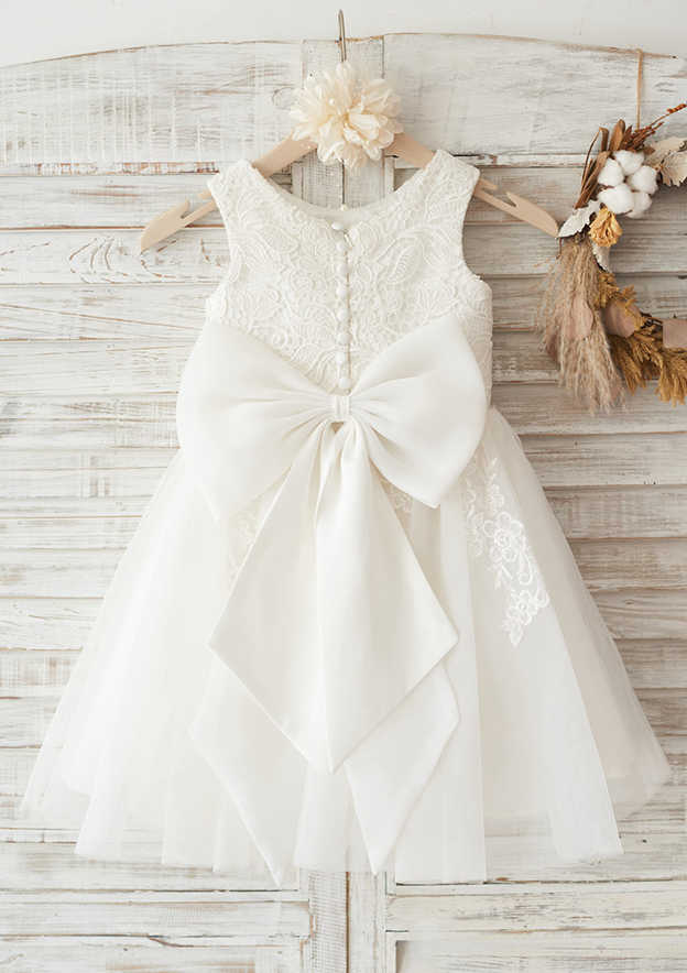 Knee-Length Lace and Tulle Flower Girl Dress with Cute Bowknot - A-line/Princess Scoop Neck