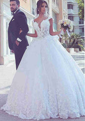 Graceful Lace Ball Gown Wedding Dress with V-Neck Sleeveless Design and Chapel Train with Appliqued