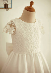 Tea-Length Lace Tulle Dress with Floral Details - A-line/Princess Scoop Neck Flower Girl Dress