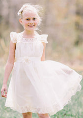 Graceful Chiffon Bateau Neck Knee-Length A-line Flower Girl Dress with Lace