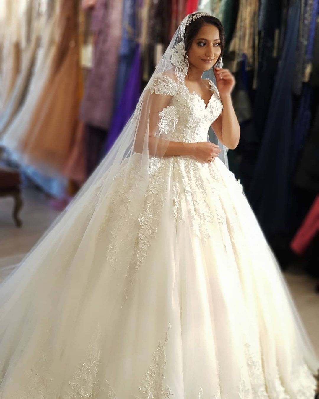 Beautiful Long Princess Off-the-Shoulder Wedding Dress with Lace BM bride