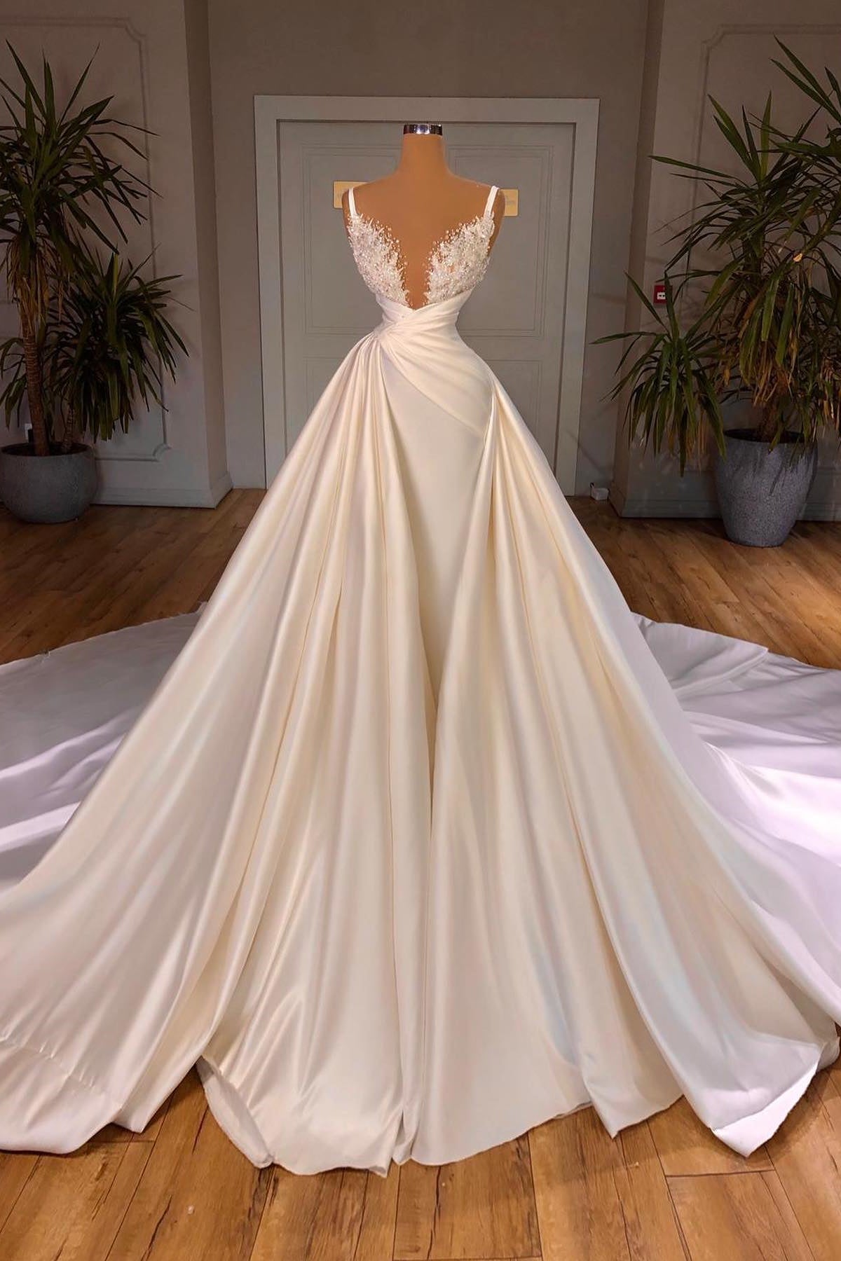 Elegant A-Line Sleeveless Spaghetti Strap Cathedral V-neck Long Wedding Dress-BMbride.com