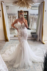 Elegant Long Mermaid V-neck Sleeveless Wedding Dresses With Lace-BMbride.com