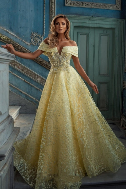 Elegant Yellow Off-the-shoulder Sleeveless A-Line Floor-Length Tulle Prom Dresses-BMbride.com