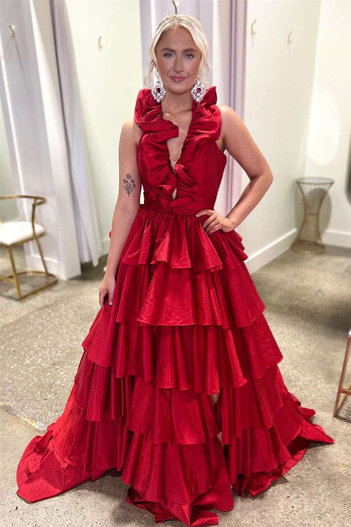 Lovely Halter Red Ruffle Tiered A-Line Prom Dress for a Chic Evening Look